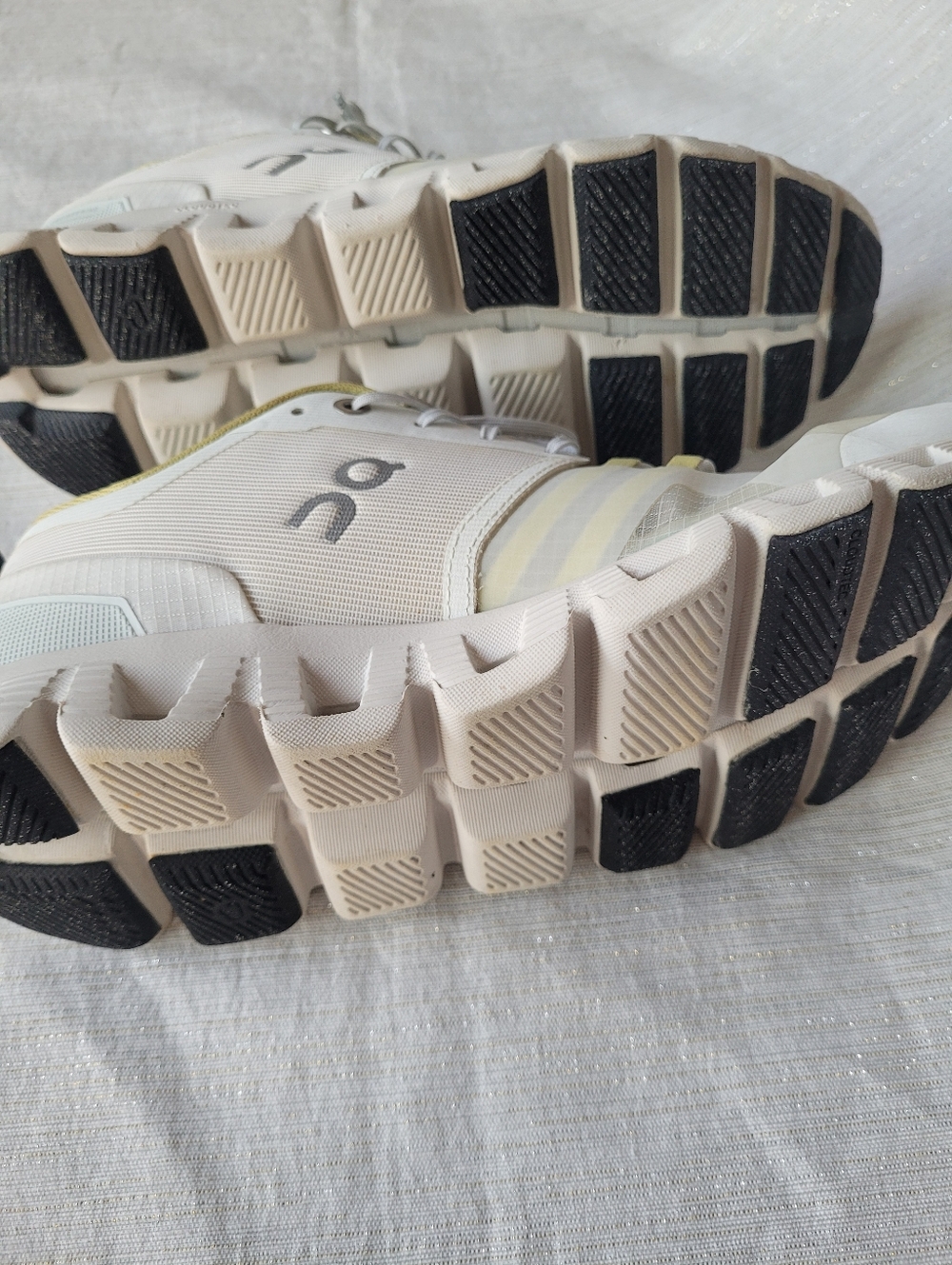 On Cloud X Shift  Running Trainning Vapor Womens Shoes Size 8 - Picture 7 of 9